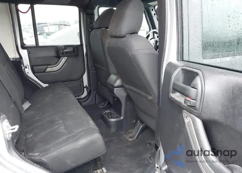 2016 Jeep Wrangler Unlimited Sport z USA, uszkodzony, nr VIN 1C4BJWDG0GL187684